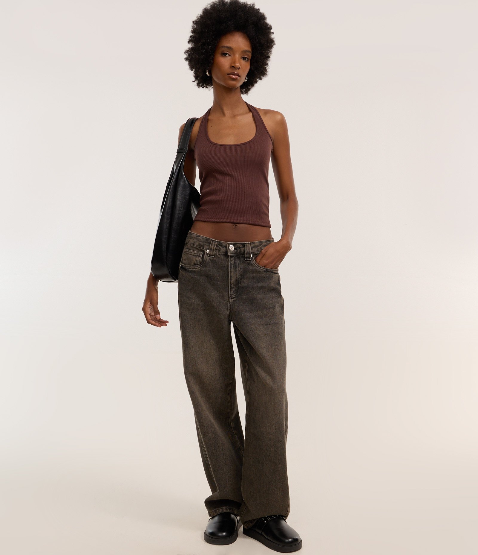 Blusa em Algodão Frente Única e com Leve Textura Marrom 2