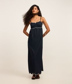 Vestido Longo em Tricoline com Decote Ondulado