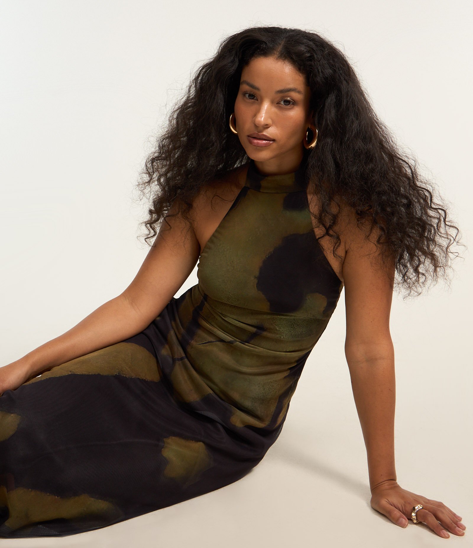 Vestido New Midi em Tule com Barra Assimétrica Preto 2