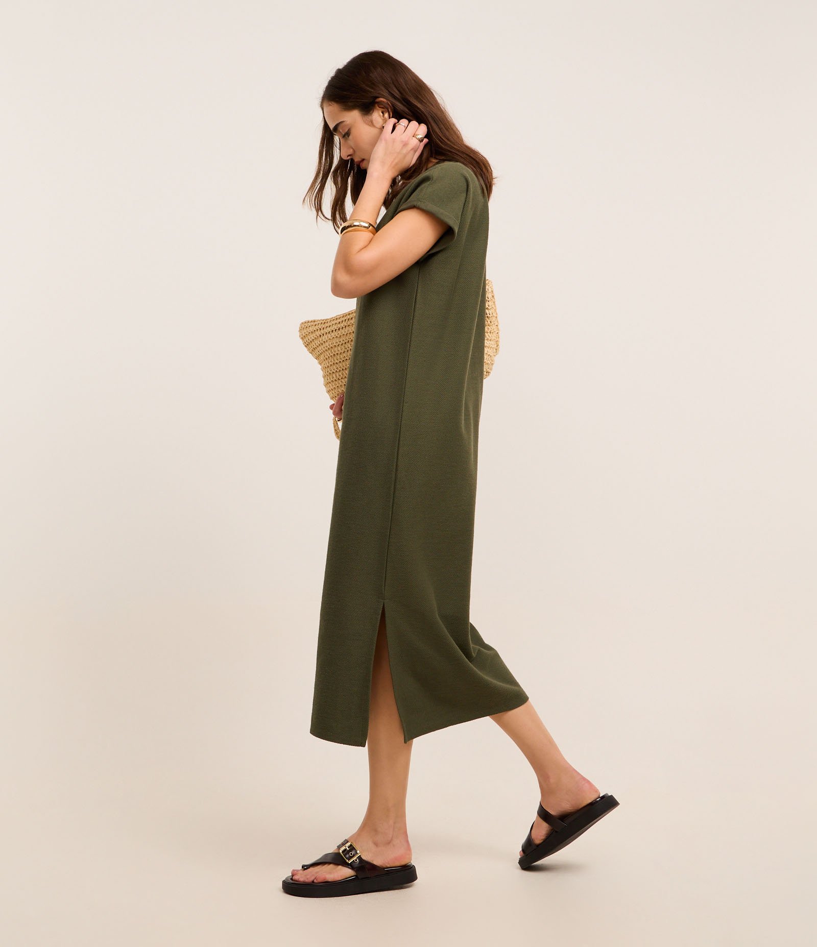 Vestido Midi em Ponto Roma com Efeito Sarja Verde 4