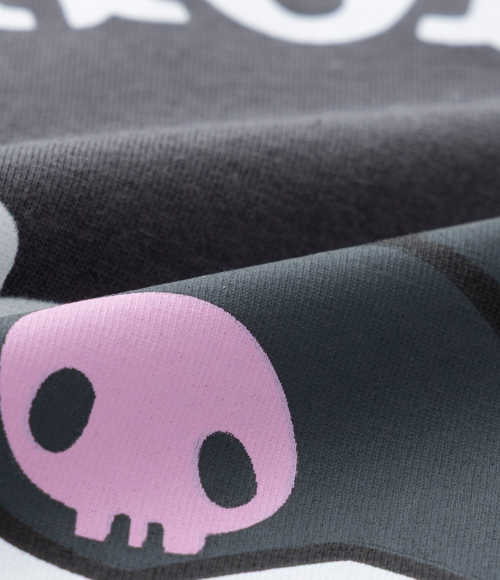 Camiseta Infantil com Amarração e Estampa Kuromi - Tam 5 a 14 Anos Cinza 3