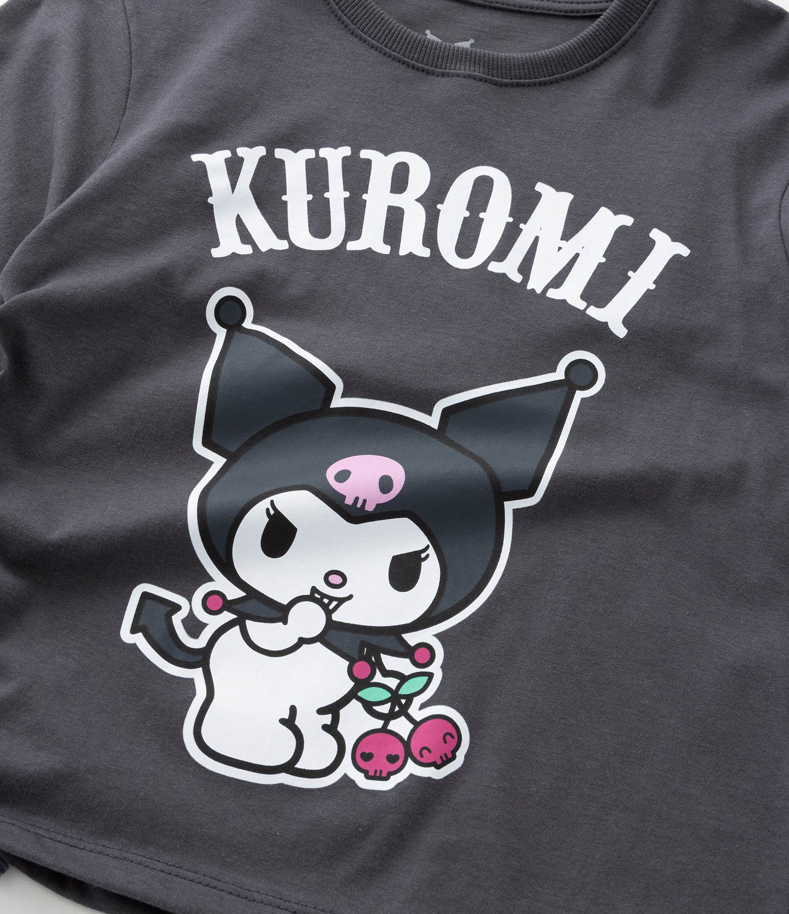 Camiseta Infantil com Amarração e Estampa Kuromi - Tam 5 a 14 Anos Cinza 5