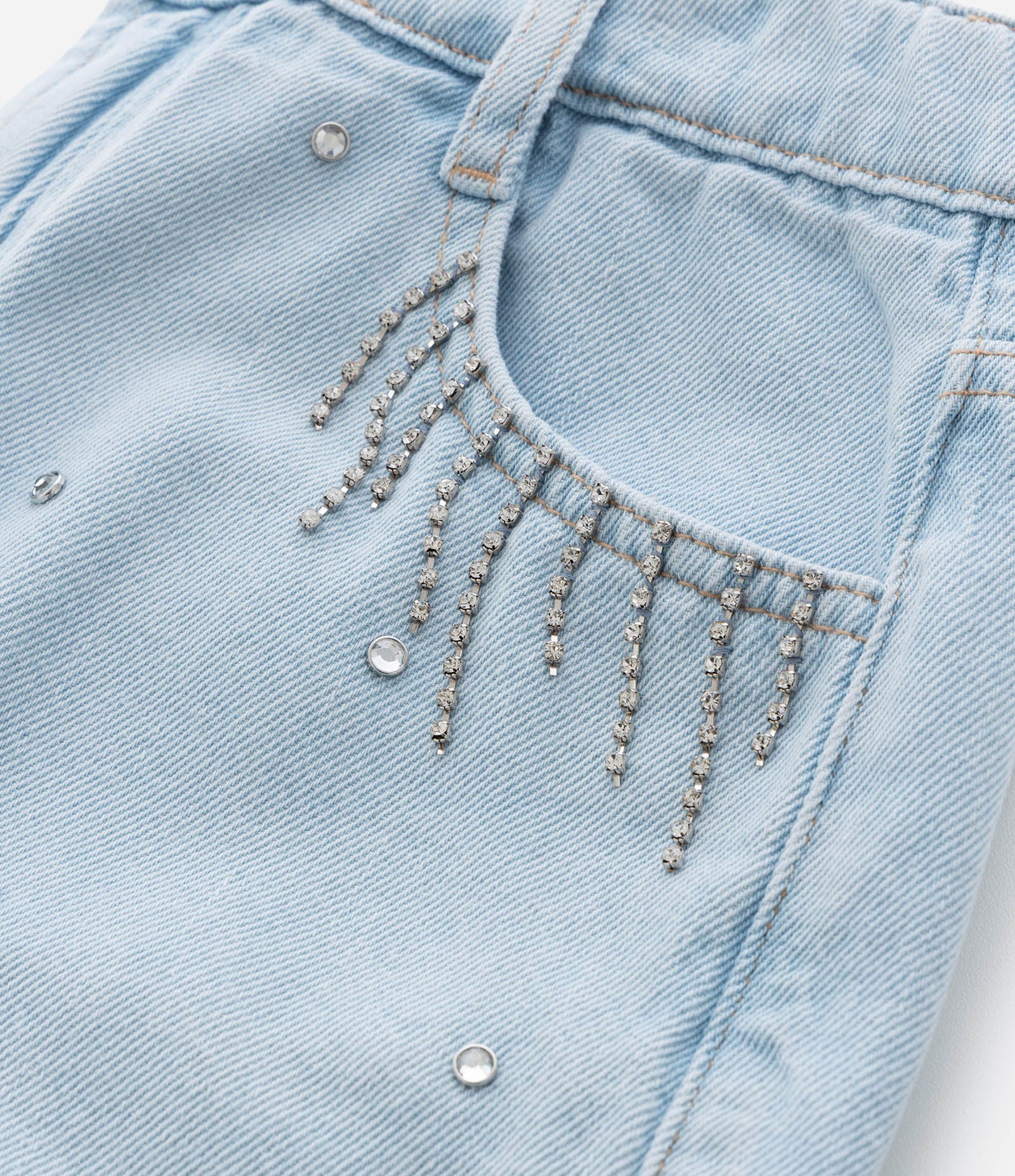 Short Infantil em Jeans com Franjas e Brilhos - Tam 5 a 14 Anos Azul 5