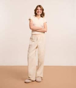 Calça de Pijama em Ana Ruga Listrada com Detalhe Botões