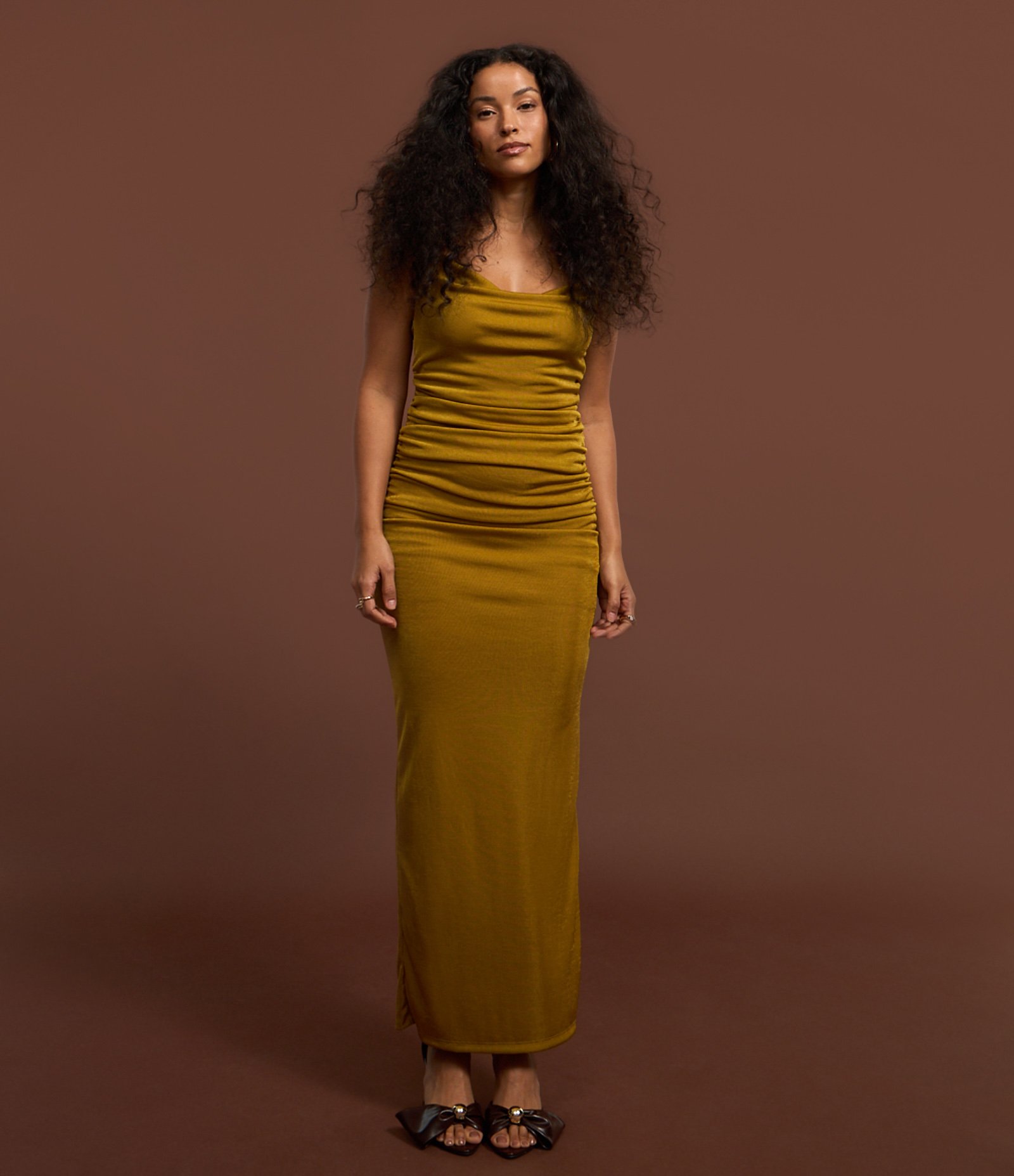 Vestido New Midi em Ribana com Decote Degagê e Fenda Verde 4