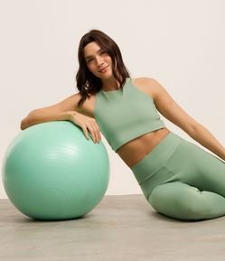 Top Alongado Esportivo em Microfibra com Decote Halter e Costas Cruzadas