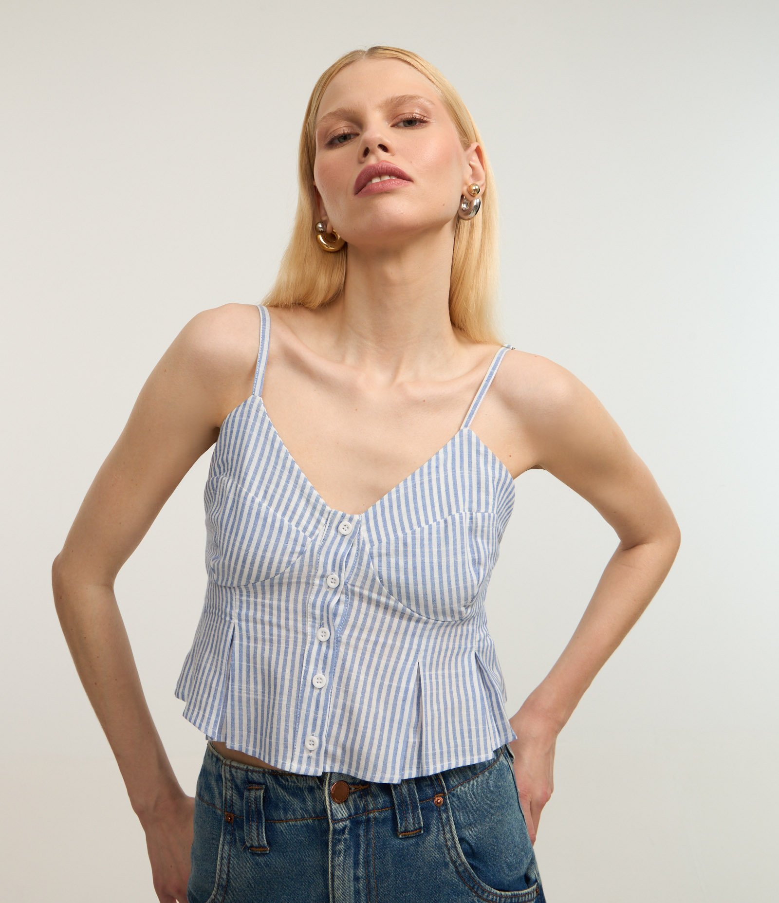 Blusa em Viscose Slub com Botões e Listras Azul 1