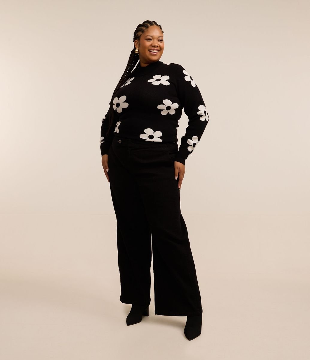 Calça Wide Leg em Sarja Cotelê com Fivelas Curve & Plus Size