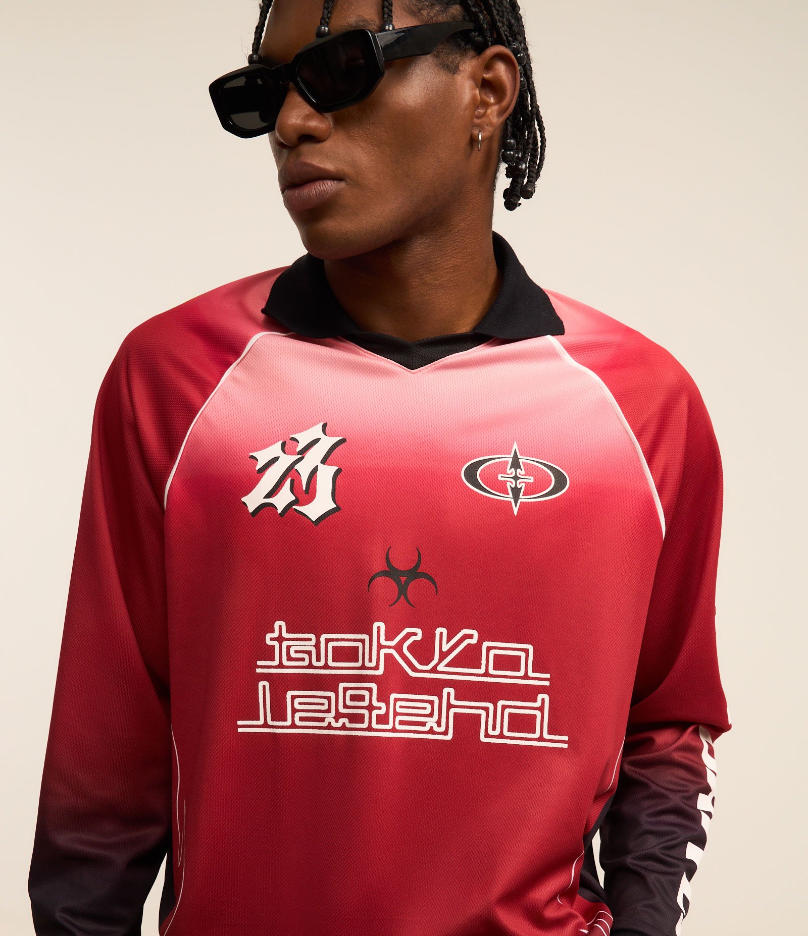 Camisa Boxy Esportiva Com Estampa Degradê Vermelho 5