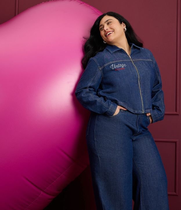Calça Wide Leg Jeans com Bordado e Cordão Curve & Plus Size