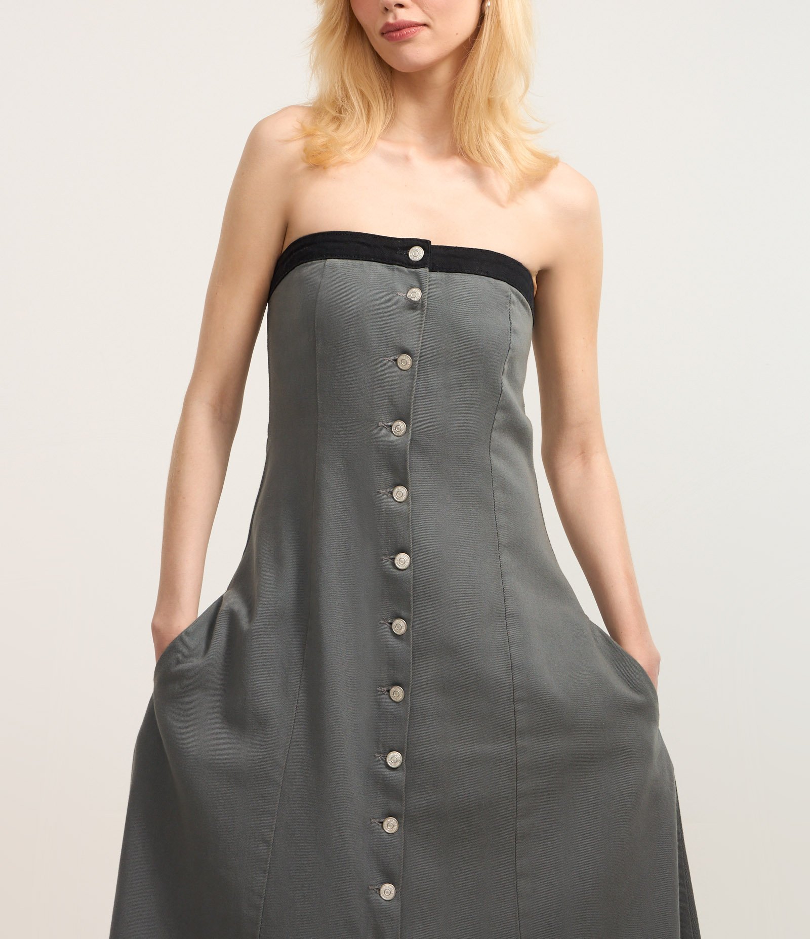 Vestido Evasê Longo em Sarja com Tingimento Cationizado Cinza 3