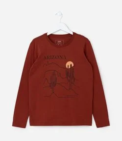 Camiseta Infantil com Estampa Paisagem de Cactos - Tam 5 a 14 Anos