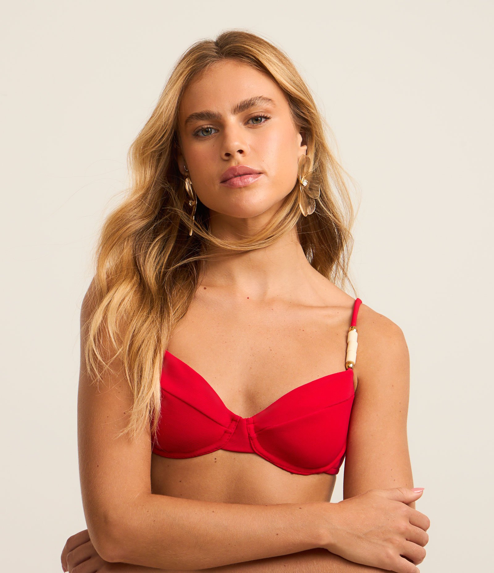 Biquíni Top Meia Taça em Microfibra com Miçangas Vermelho 1