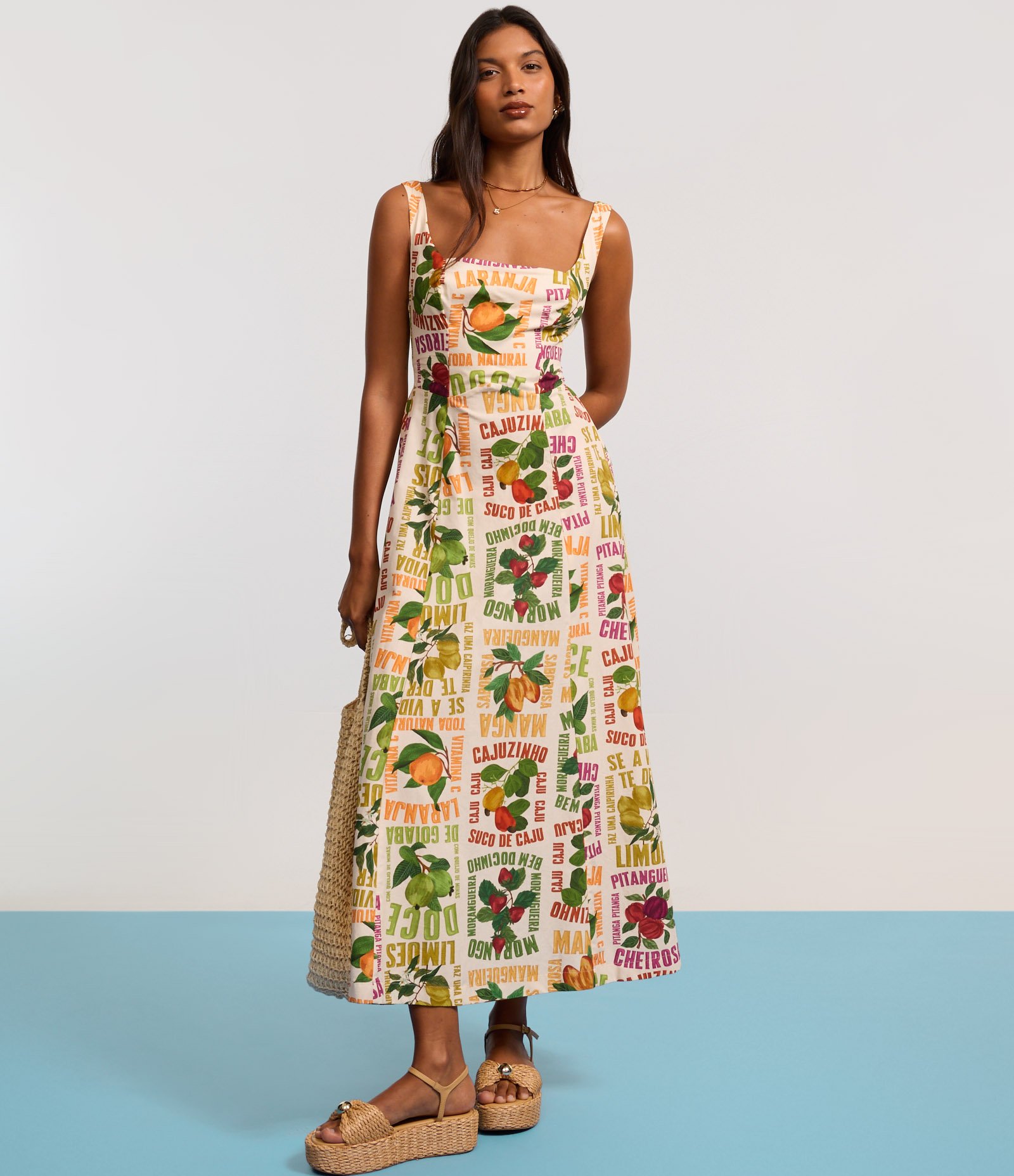 Vestido Longo em Tricoline com Estampa Tropical Bege 5