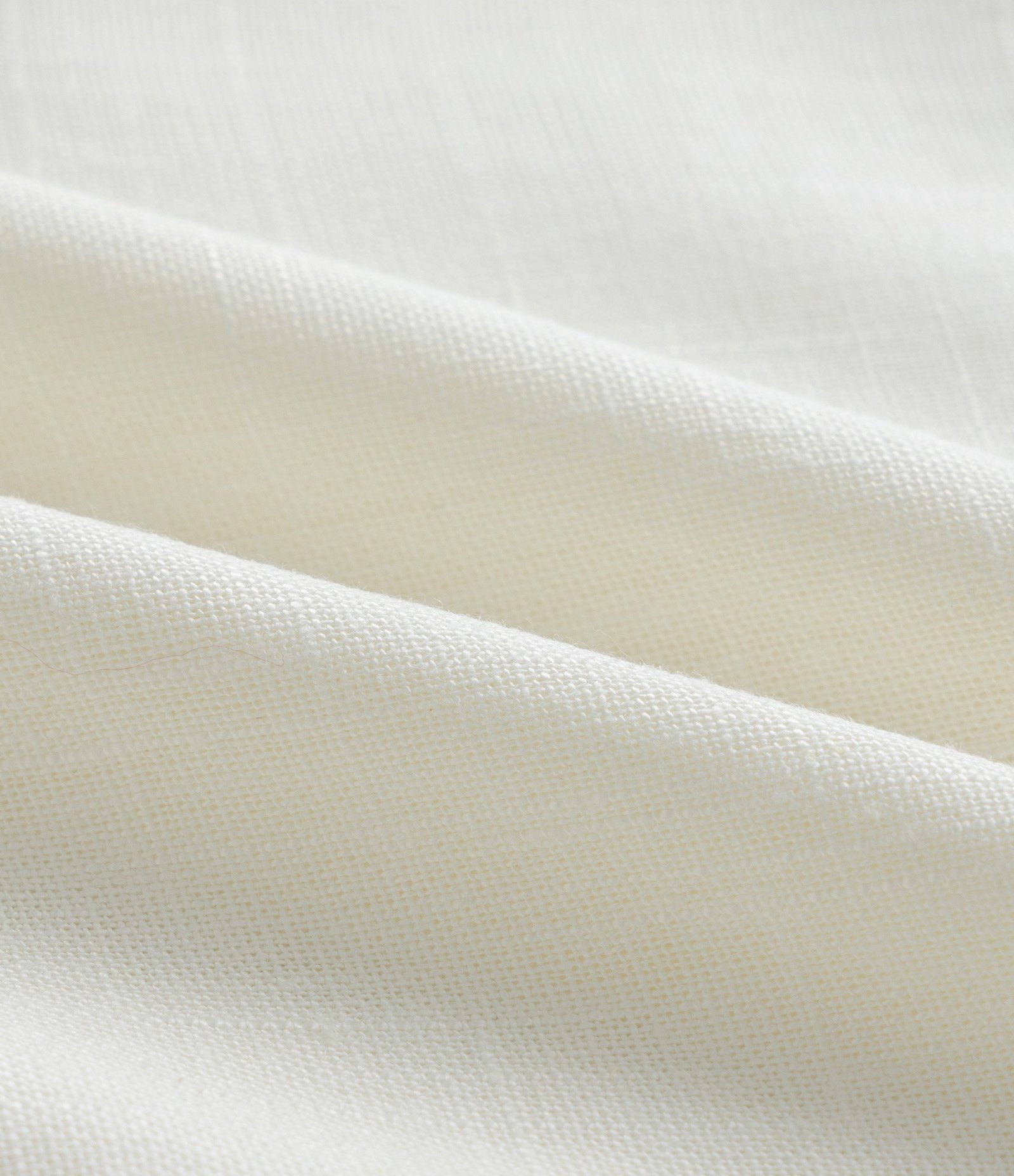 Camisa em Viscose e Linho com Gola Padre Curve & Plus Size Branco 6