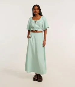 Saia Long Midi em Viscose com Bolsos e Pregas