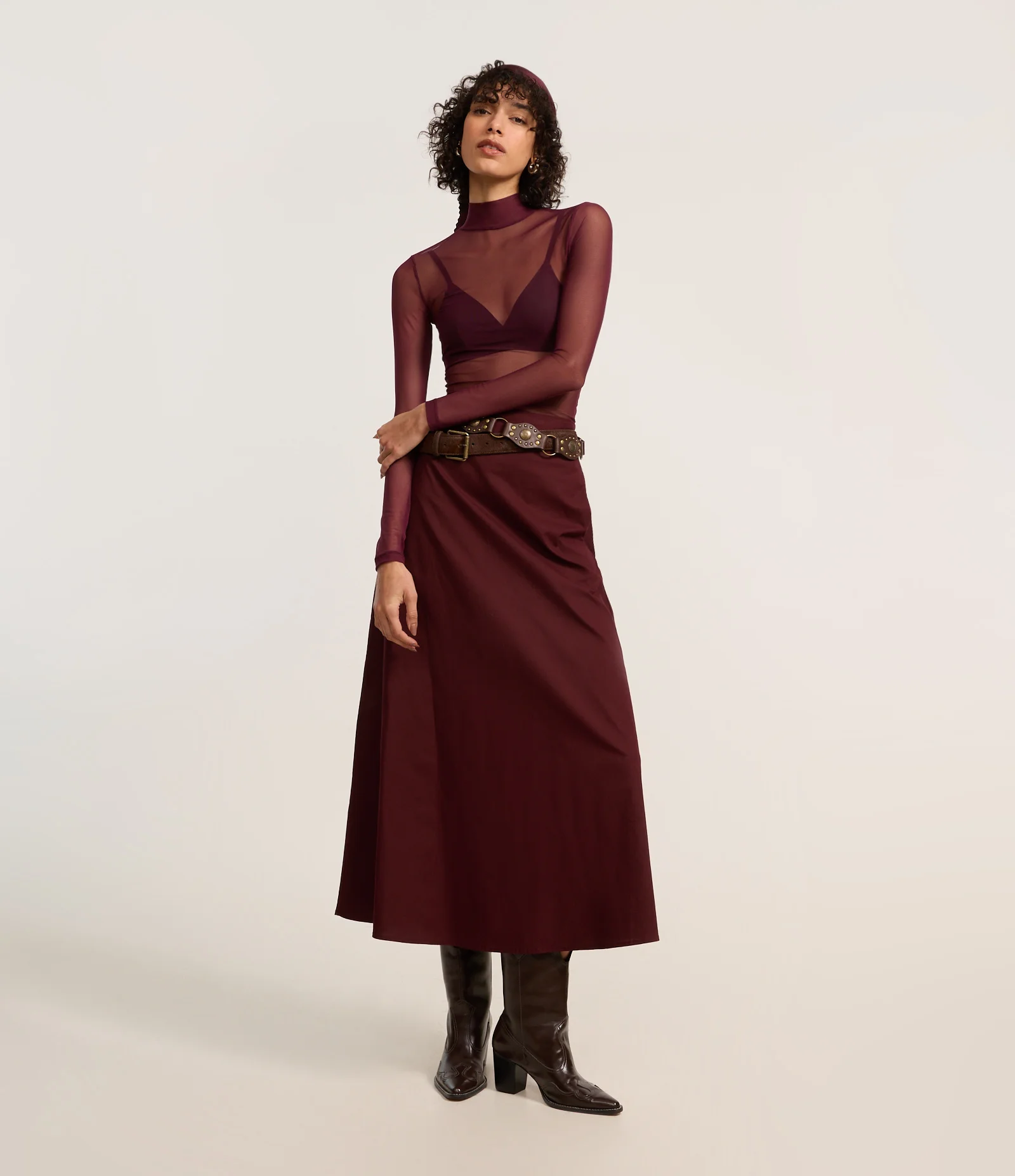 Saia Evasê Long Midi em Tricoline com Pregas Bordô 1