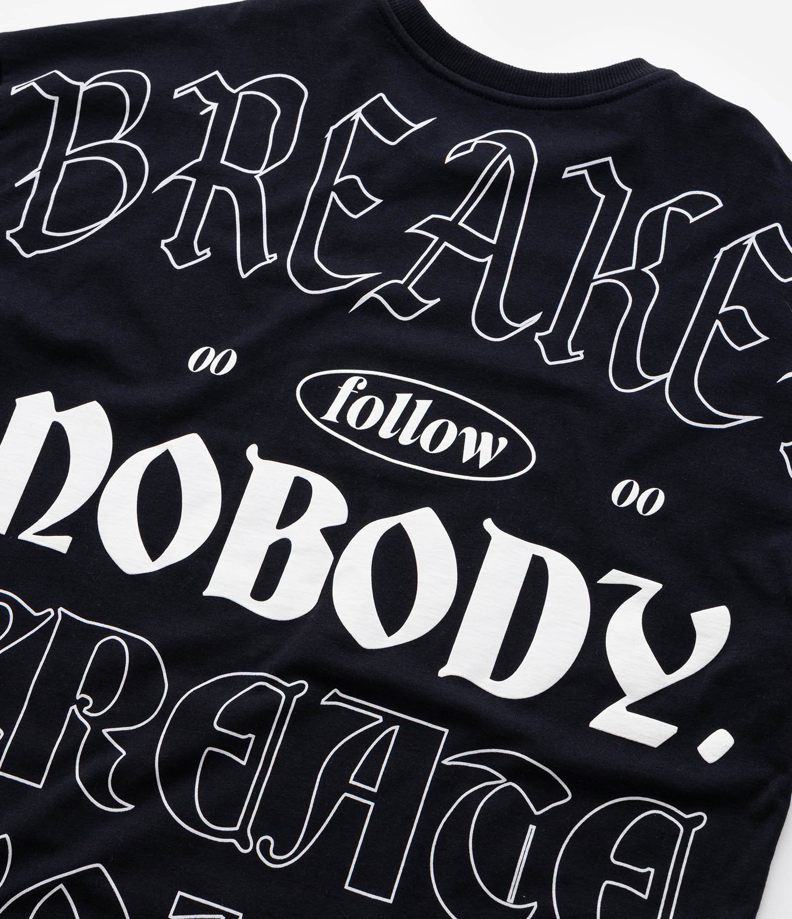 Camiseta Infantil com Estampa Lettering Frente e Costas - Tam 5 a 14 Anos Preto 6