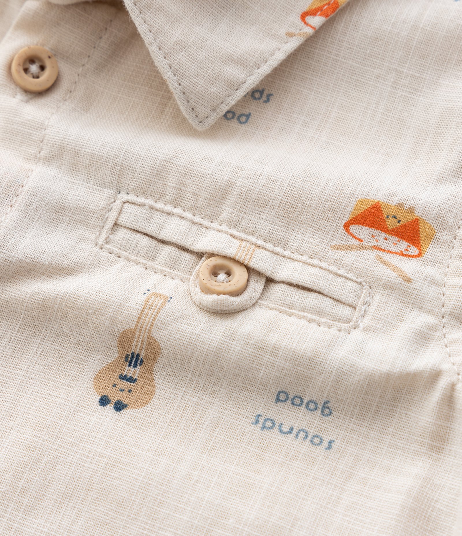 Camisa Infantil Linho com Estampa Mini Ícones de Bichinhos – Tam RN a 18 Meses Bege 6