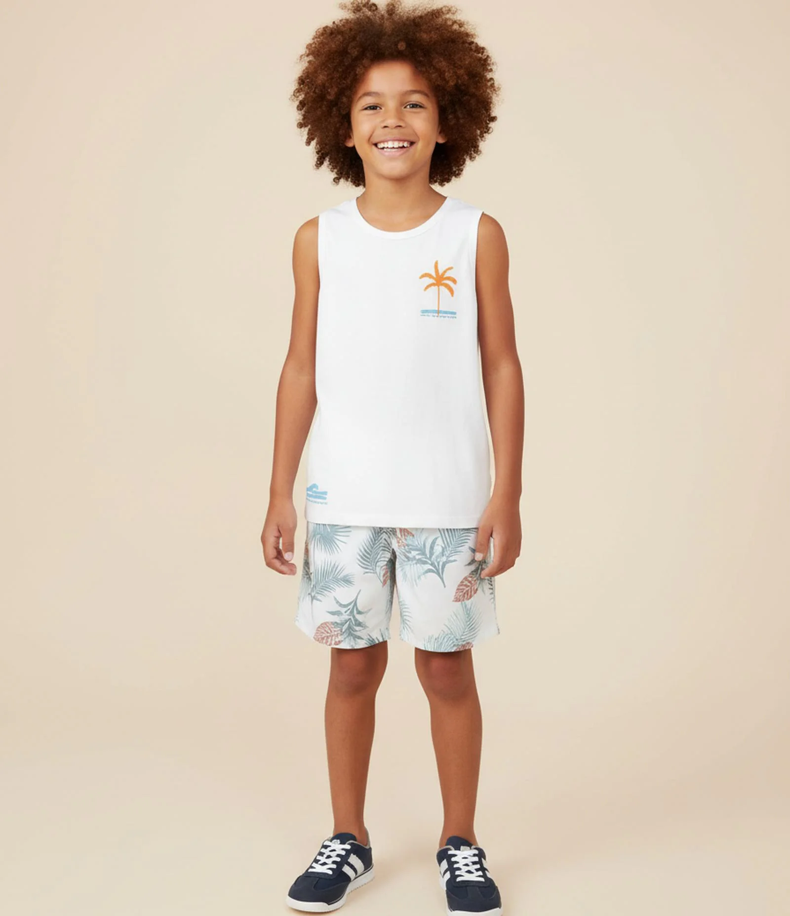 Bermuda Infantil com Estampa de Folhagem - Tam 5 a 14 Anos Branco 1