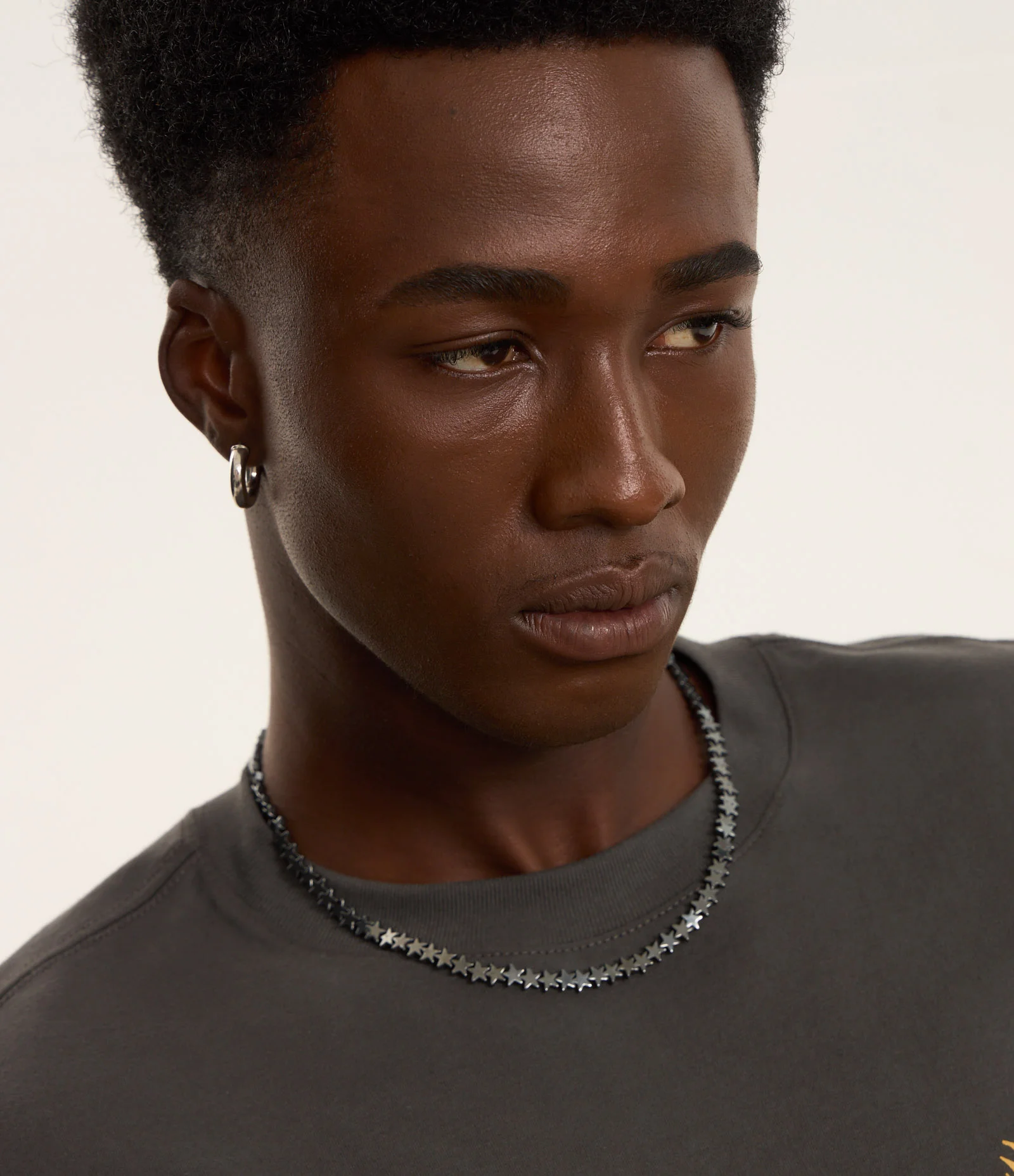 Colar de Estrelinhas em Mix de Materiais Prata 1