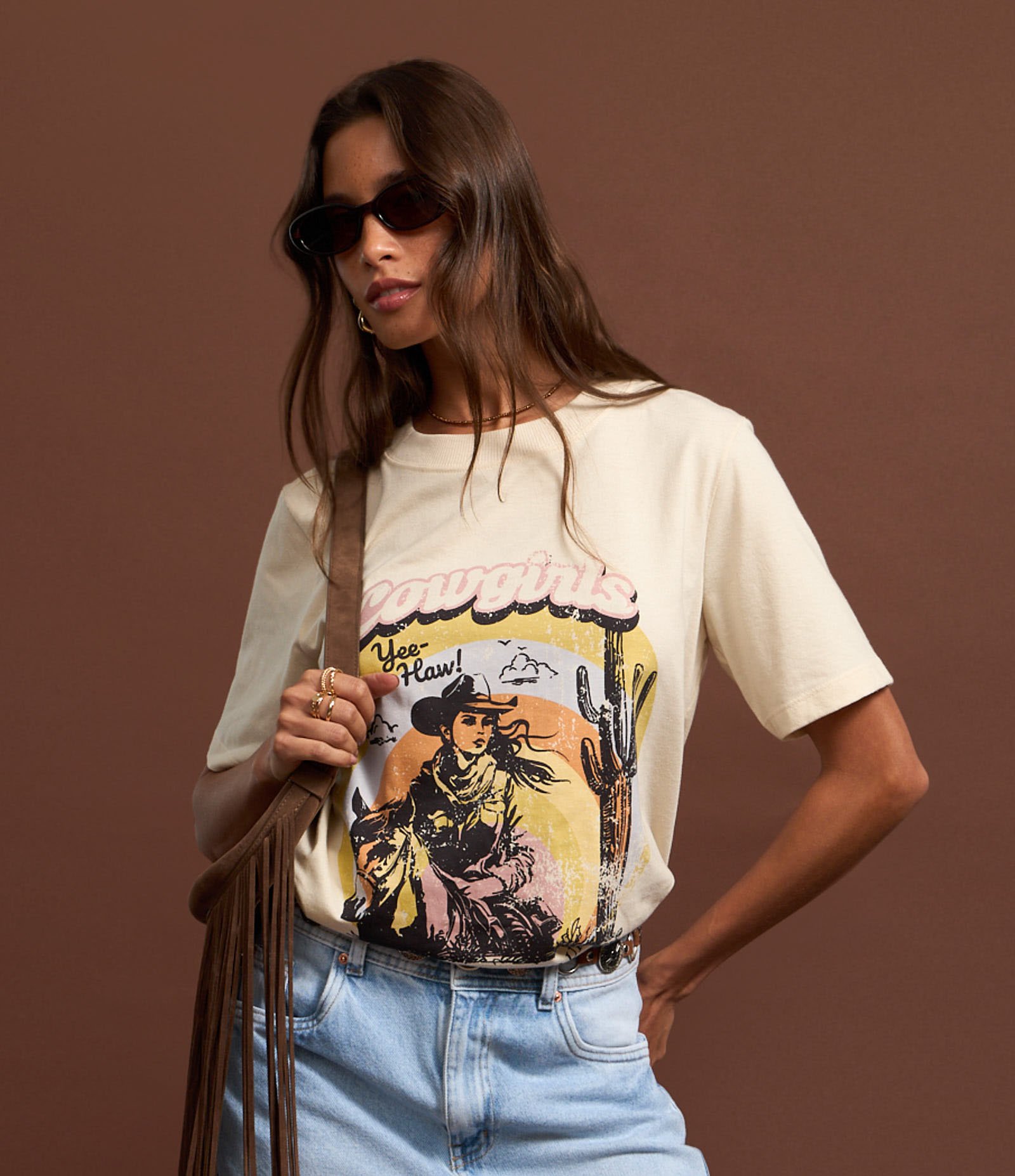 Camiseta T-shirt em Algodão com Estampa Cowgirls Off White 3