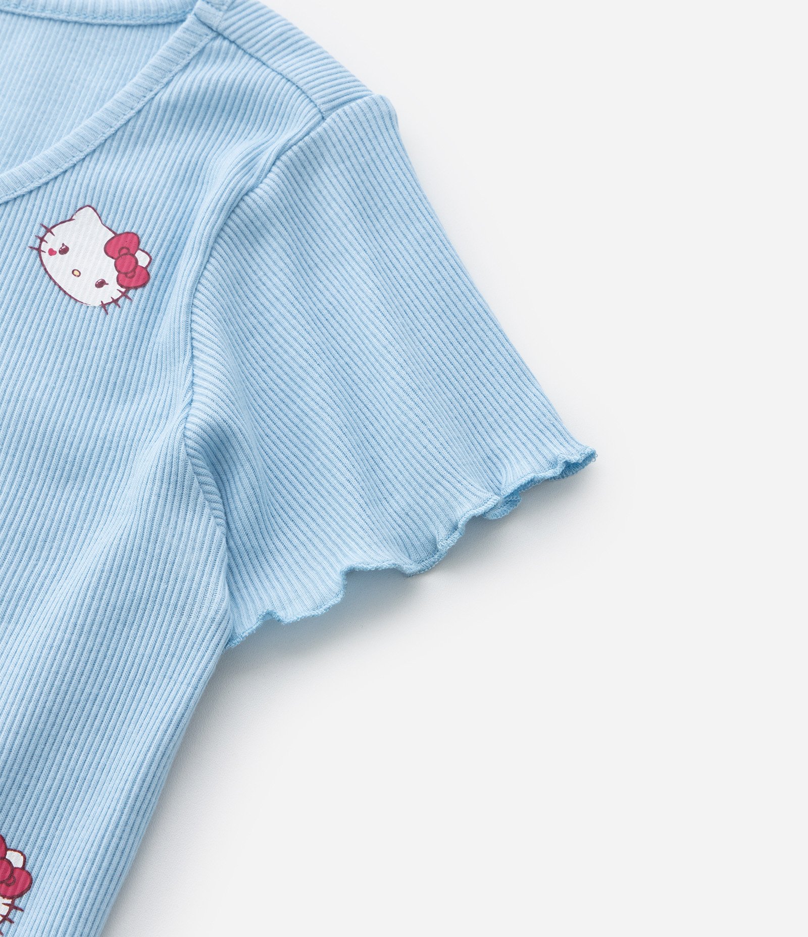 Blusa Infantil Canelada com Estampa Hello Kitty e Morangos - Tam 5 a 14 Anos Azul 5