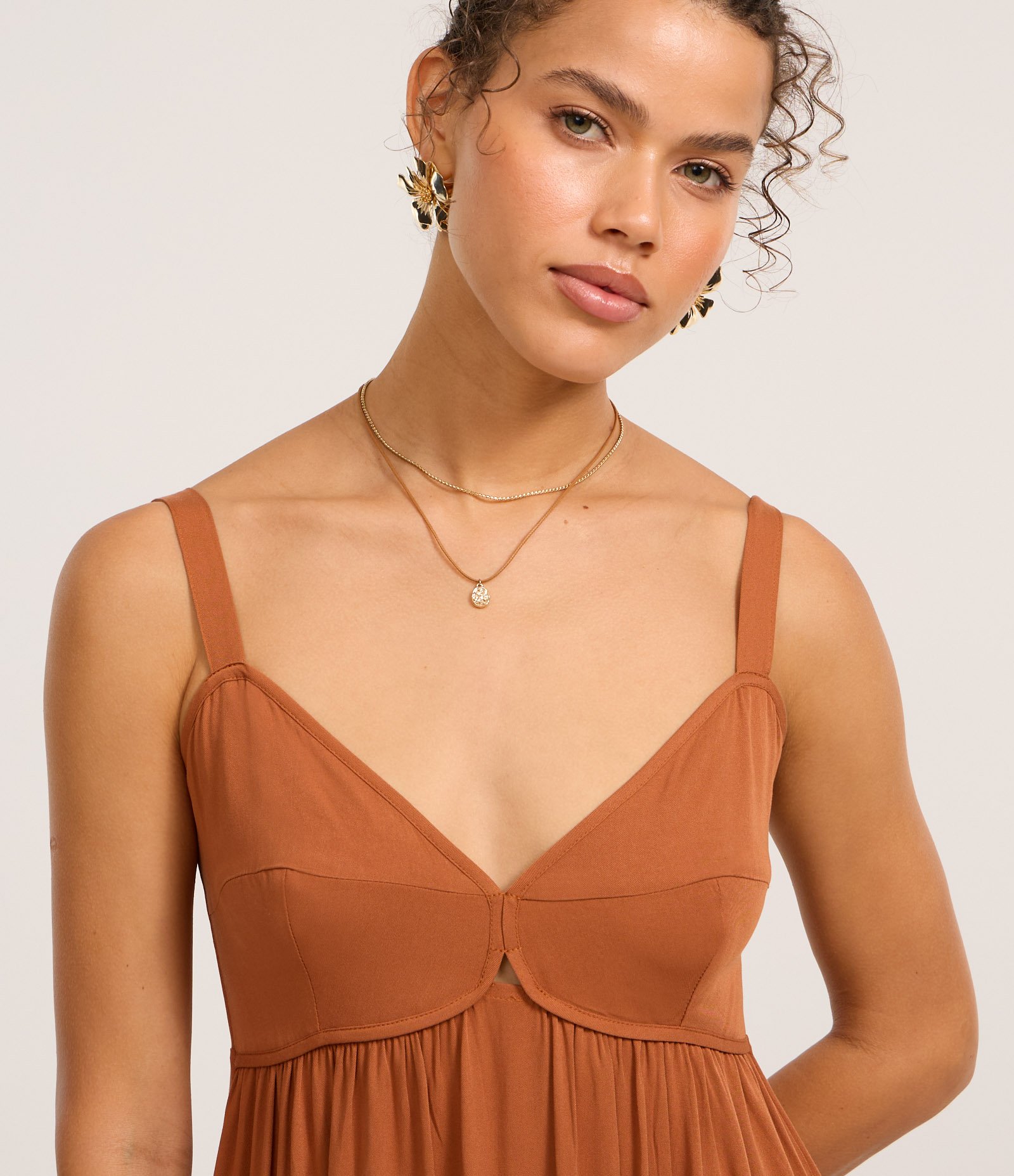 Vestido Long Midi em Viscose Twill e Lastex nas Costas Marrom 3