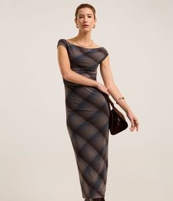 Vestido Midi Ombro a Ombro em Tule com Estampa Xadrez