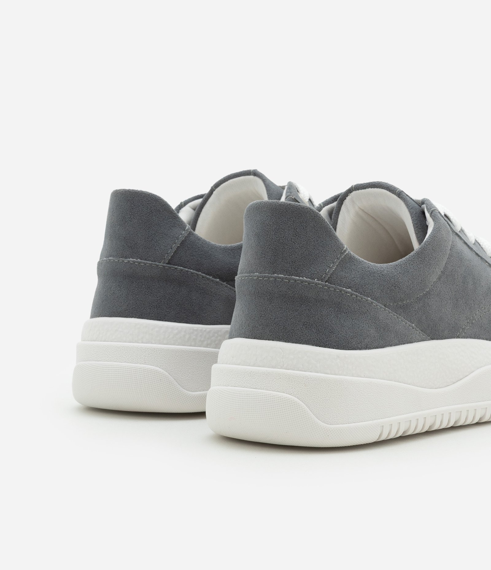 Tênis Casual em PU com Sola Bold Cinza 5