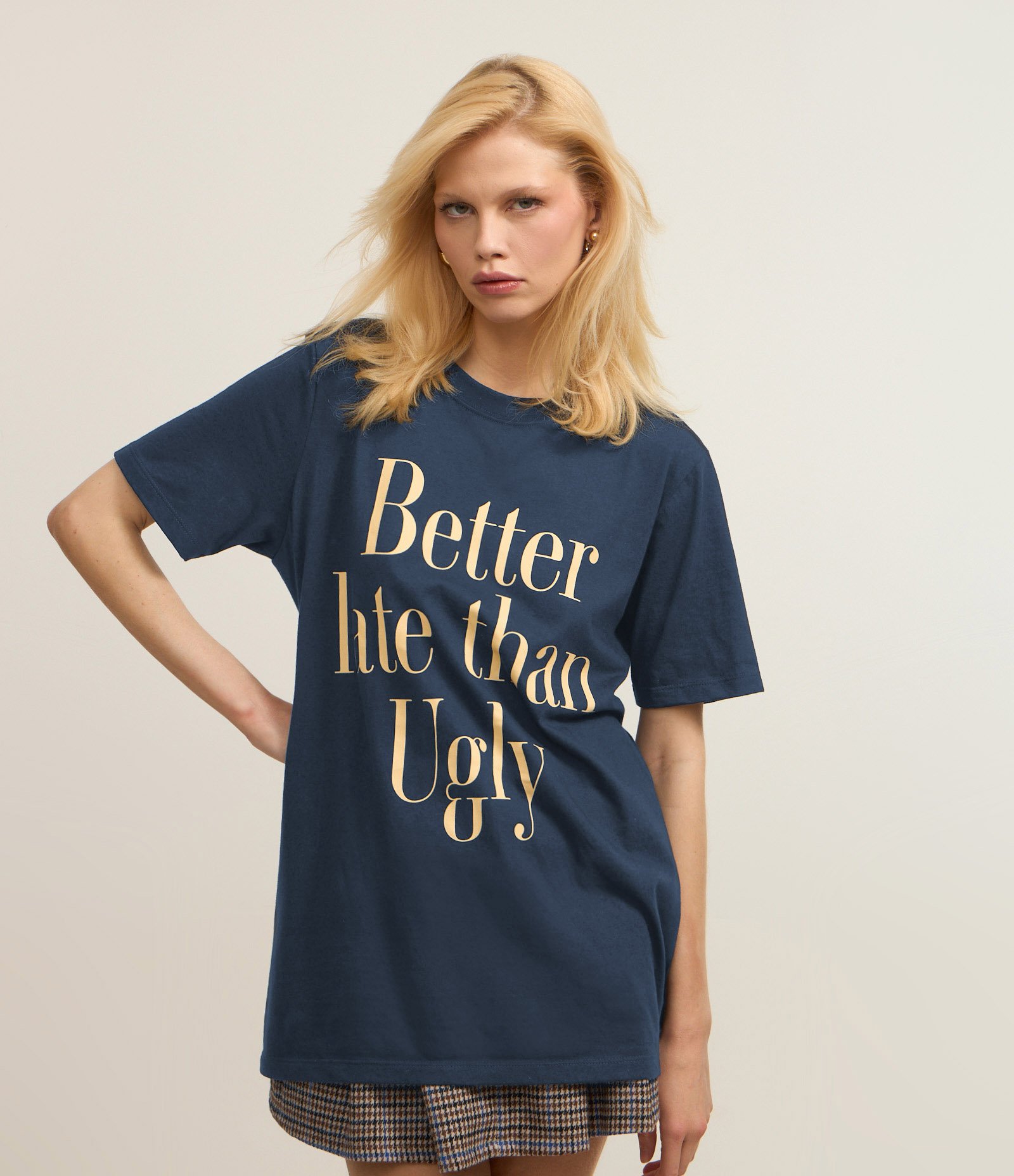 Camiseta T-shirt em Algodão com Estampa Better Late Than Ugly Azul Escuro 1