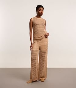 Calça Reta Cintura Alta em Tricô com Ponto Efeito Crochê