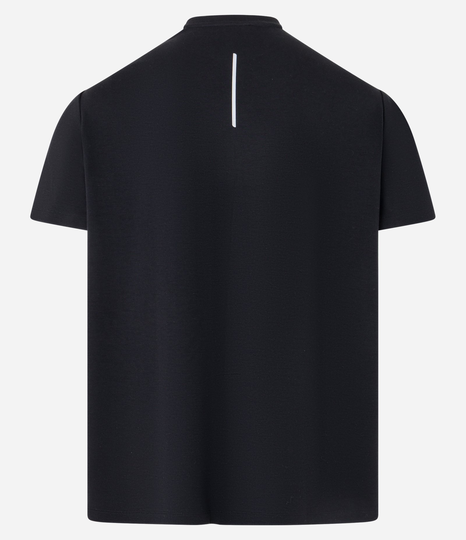 Camiseta Comfort Esportiva em Malha Tecnológica com Tecnologia Dry Preto 7