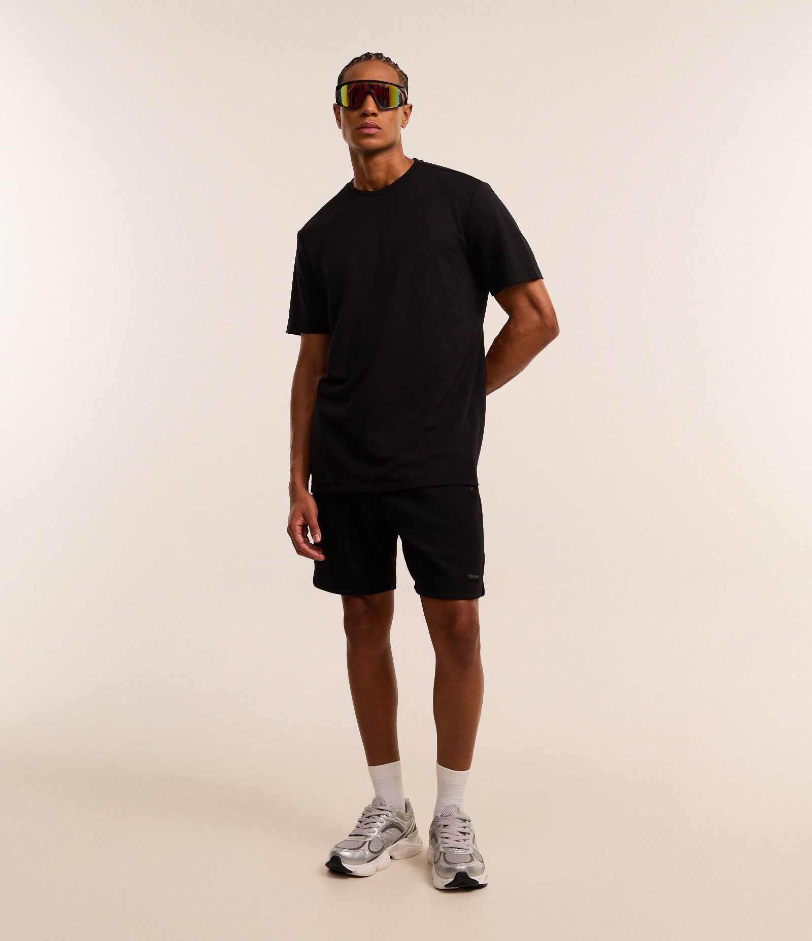 Camiseta Comfort Esportiva em Malha Tecnológica com Tecnologia Dry Preto 2