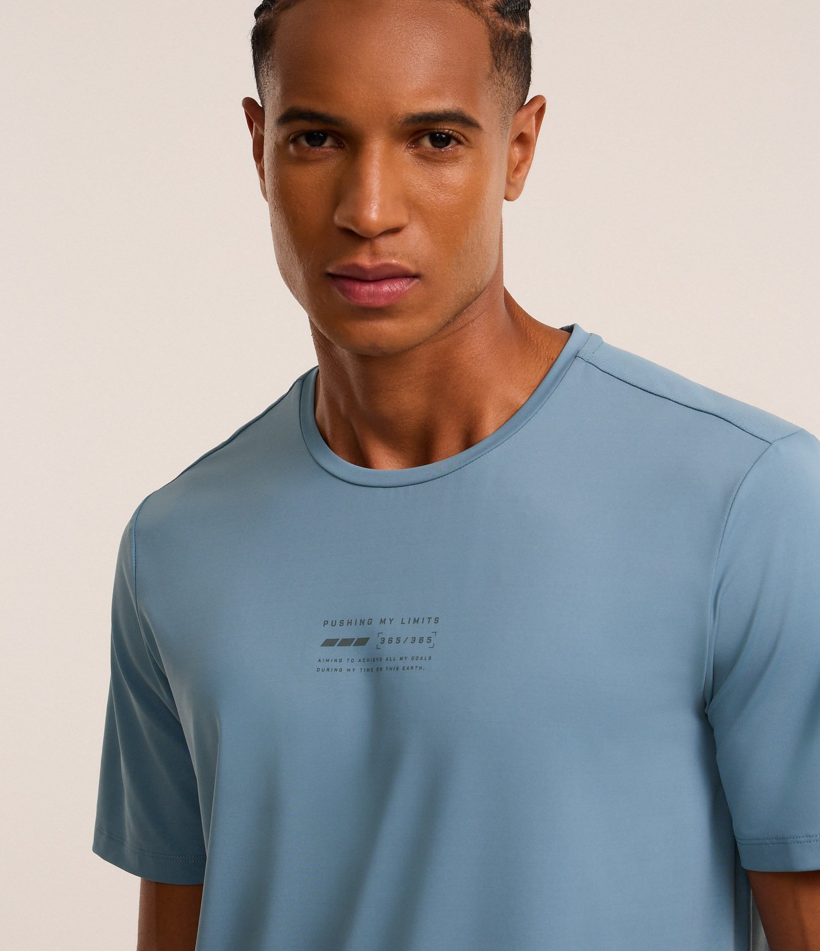 Camiseta Regular com Tecnologia Dry Estampa Localizada e Costas Respiráveis Azul 4