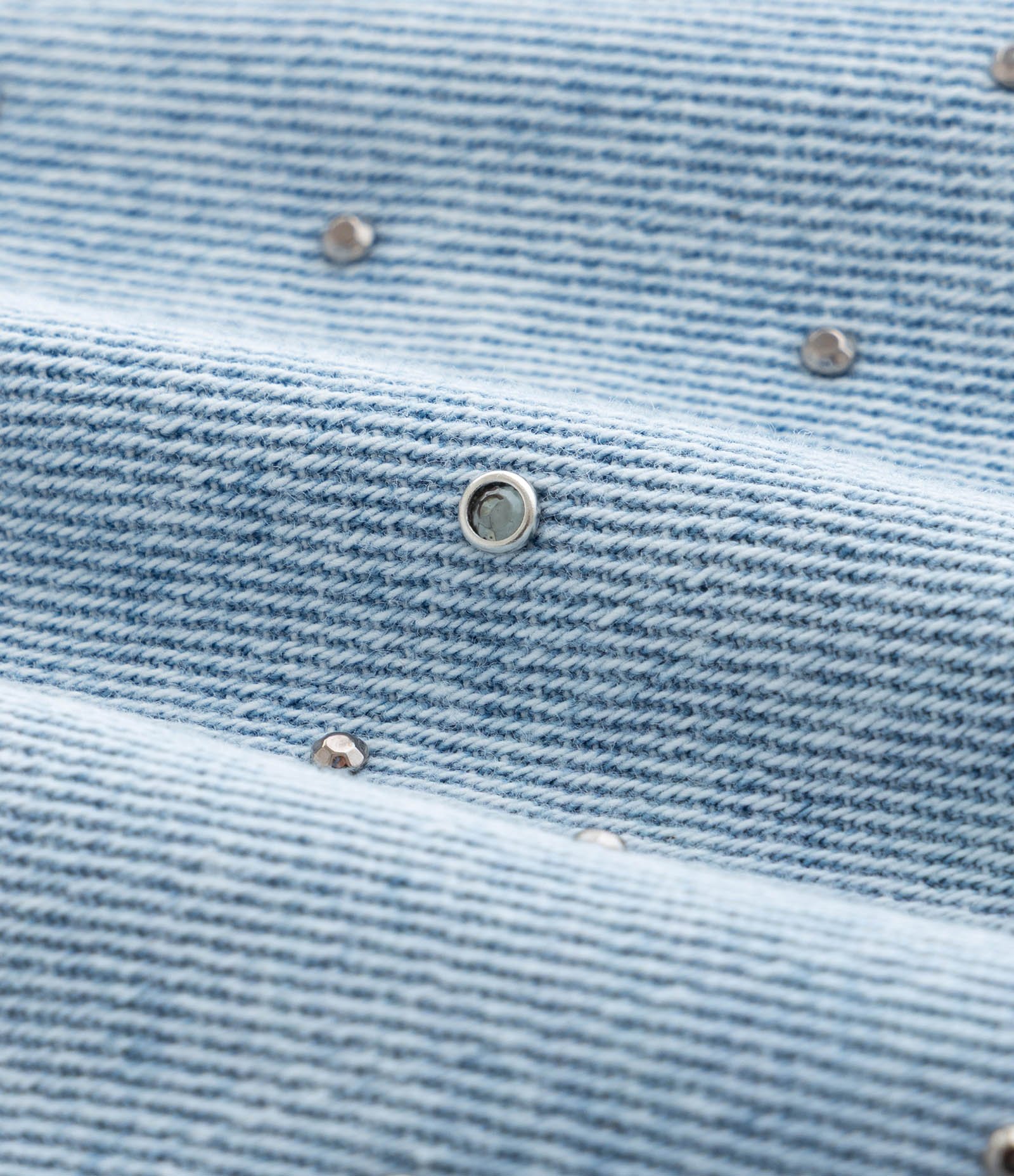 Short Clochard Infantil em Jeans com Aplicação de Brilhos - Tam 5 a 14 Anos Azul 3