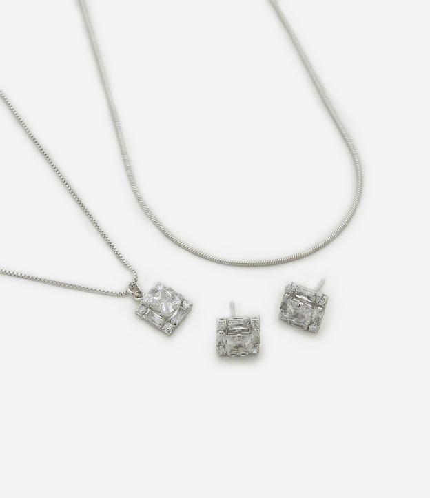 Conjunto de Colar e Brinco com Pingente em Zircônia