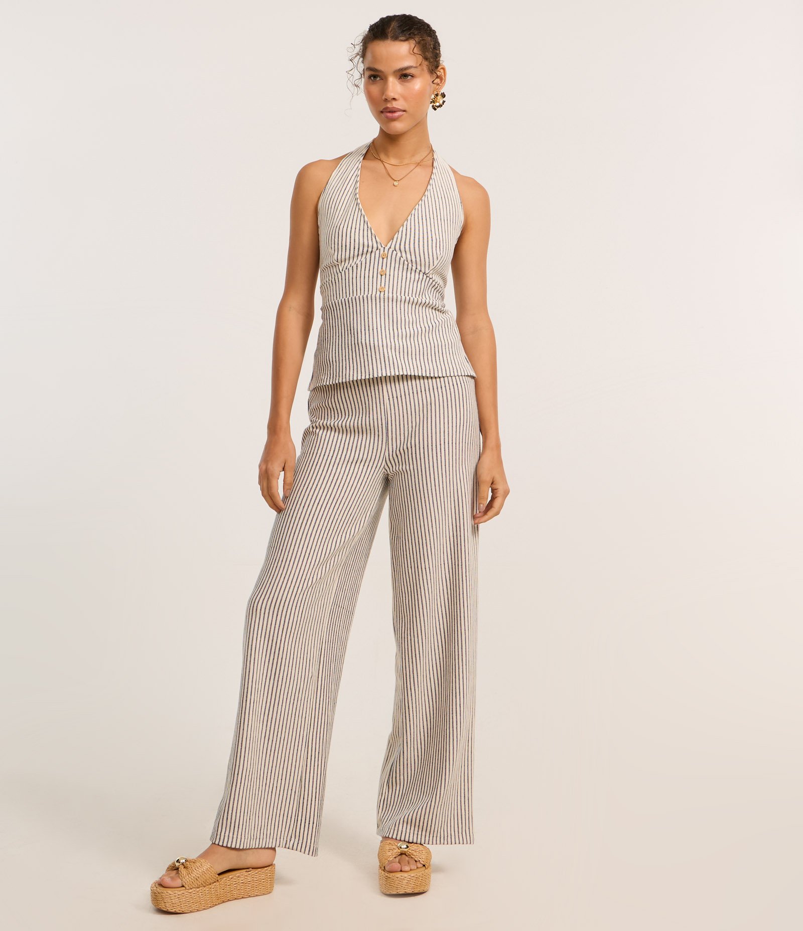 Blusa Frente Única Texturizada com Listras e Botões Off White 2