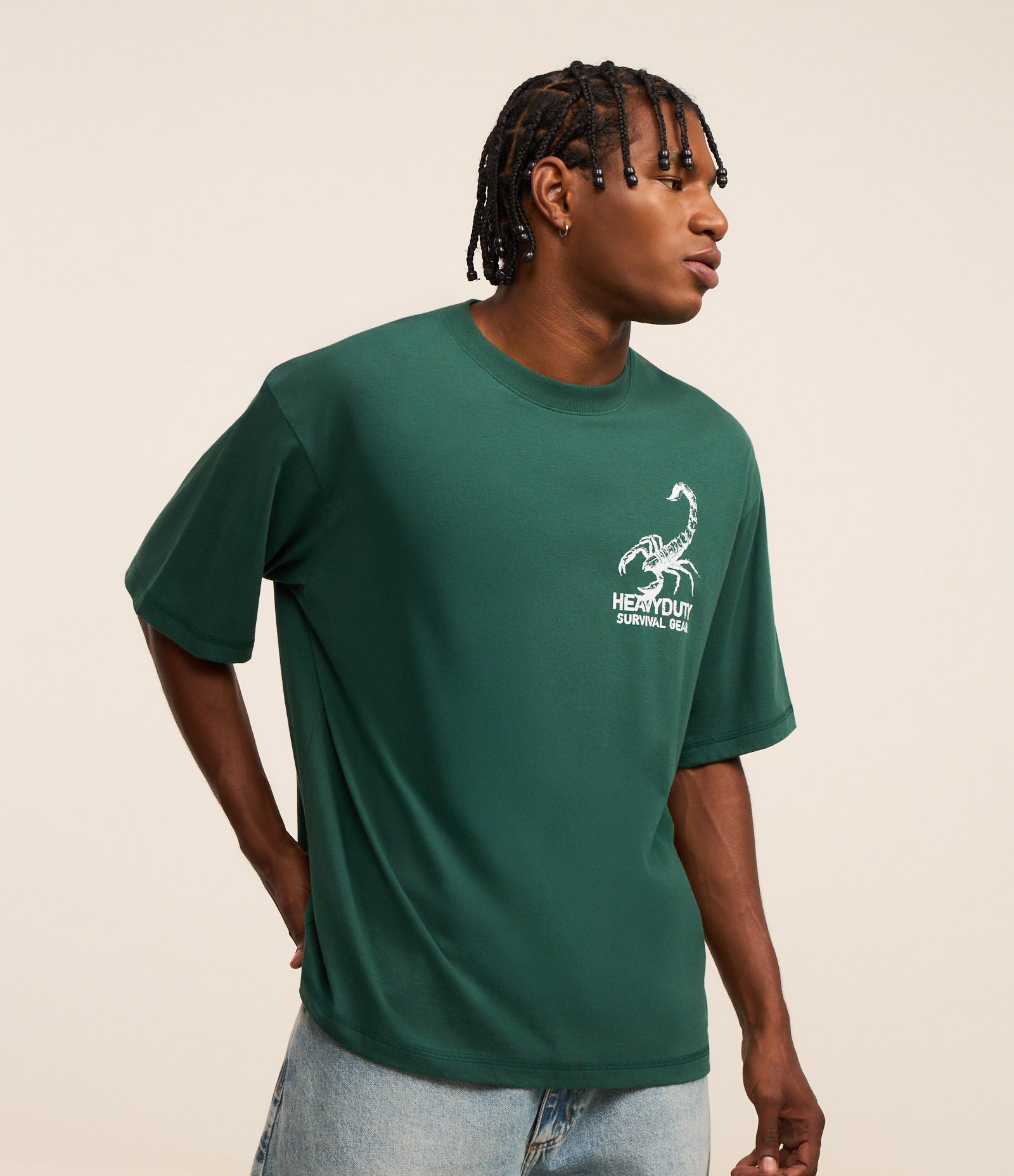 Camiseta Boxy em Algodão com estampa Lettering e Escorpiões Verde 1
