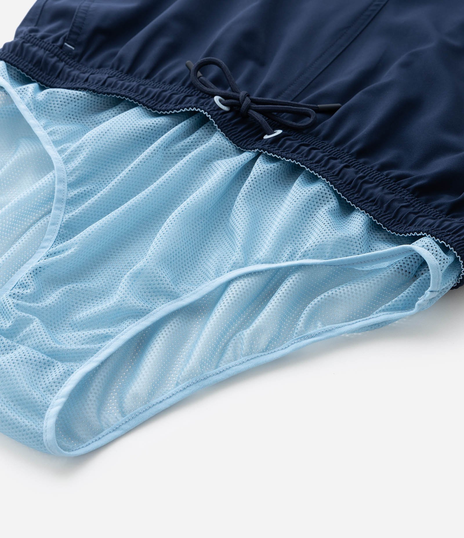 Bermuda Básica Lisa em Microfibra com Bolsos Azul 12
