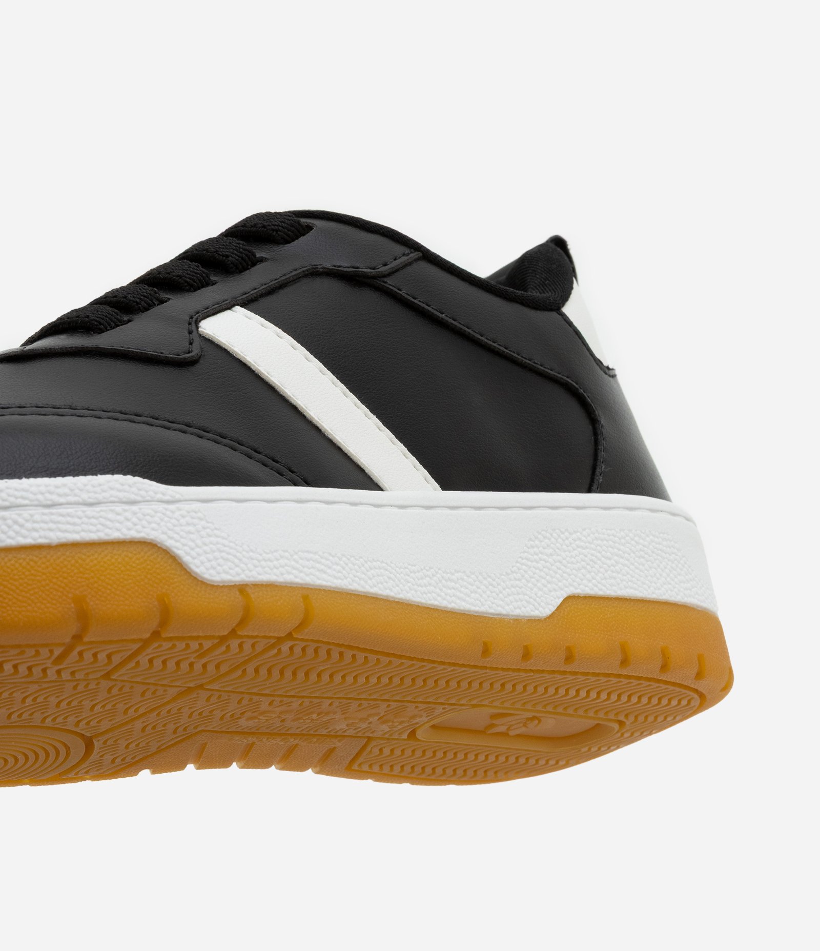 Tênis Infantil com Recortes Contrastantes - Tam  28 ao 36 Preto 3