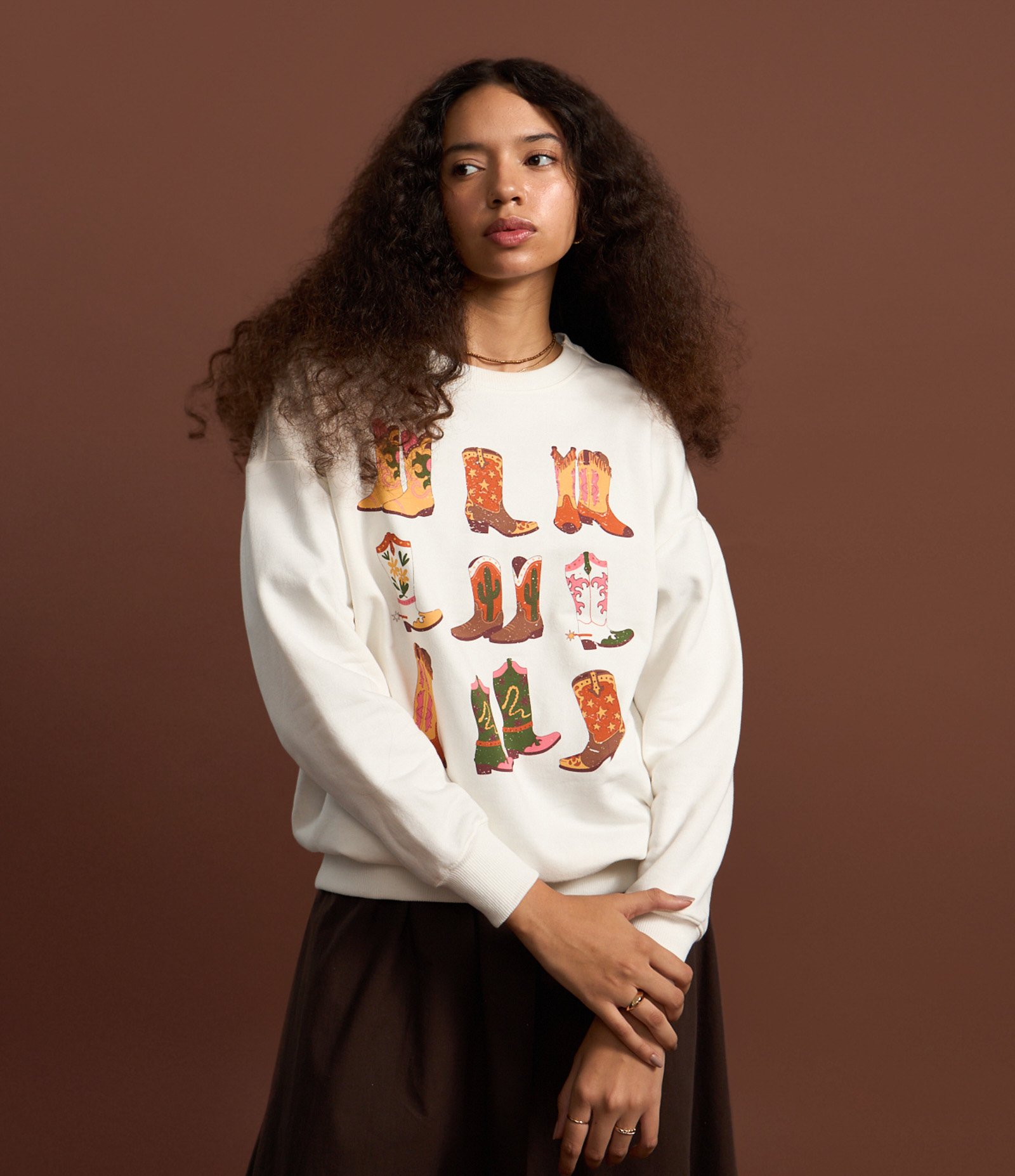 Moletom Over com Forro Fleece e Estampa Botinhas Cowgirls Branco 3