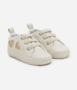 Tênis Infantil com Recortes em Formato Coração - Tam 15 a 19