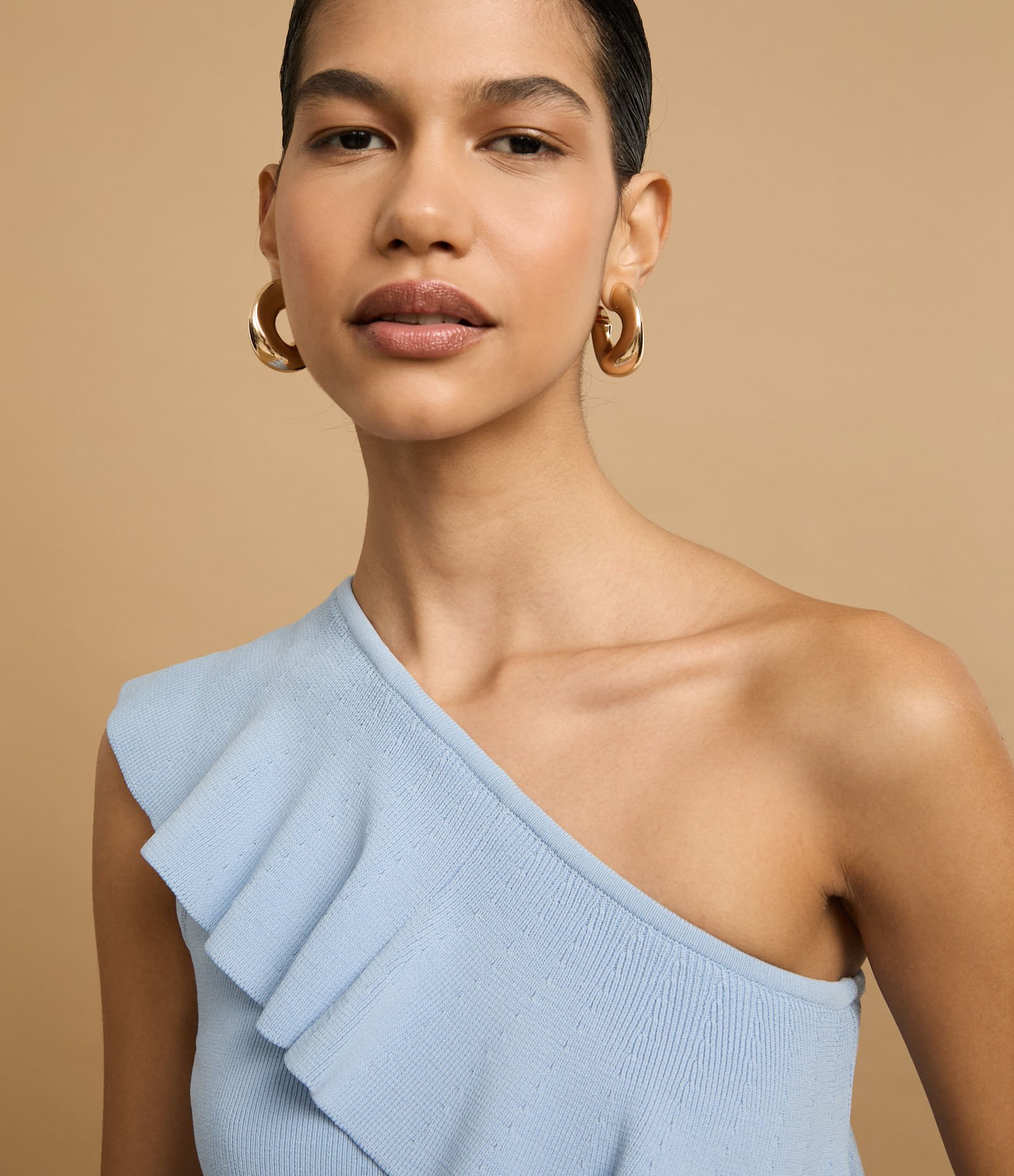 Blusa Ombro Só em Tricô com Babados Azul 4