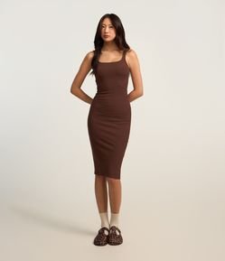 Vestido Midi Básico com Decote Quadrado