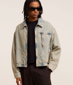 Jaqueta Overboxy em Jeans Dirty com Zíper