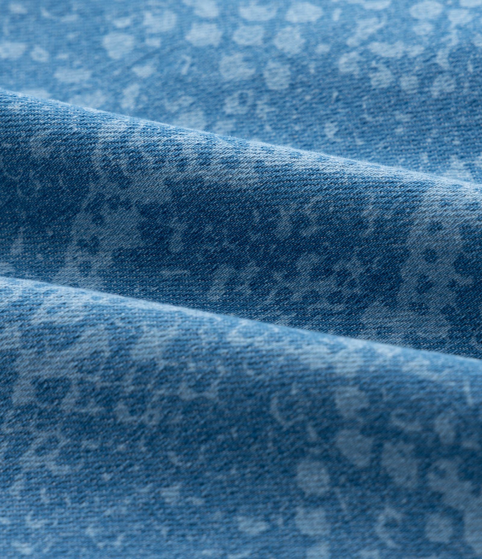 Calça Reta em Jeans com Estampa de Cobra Curve & Plus Size Azul 8