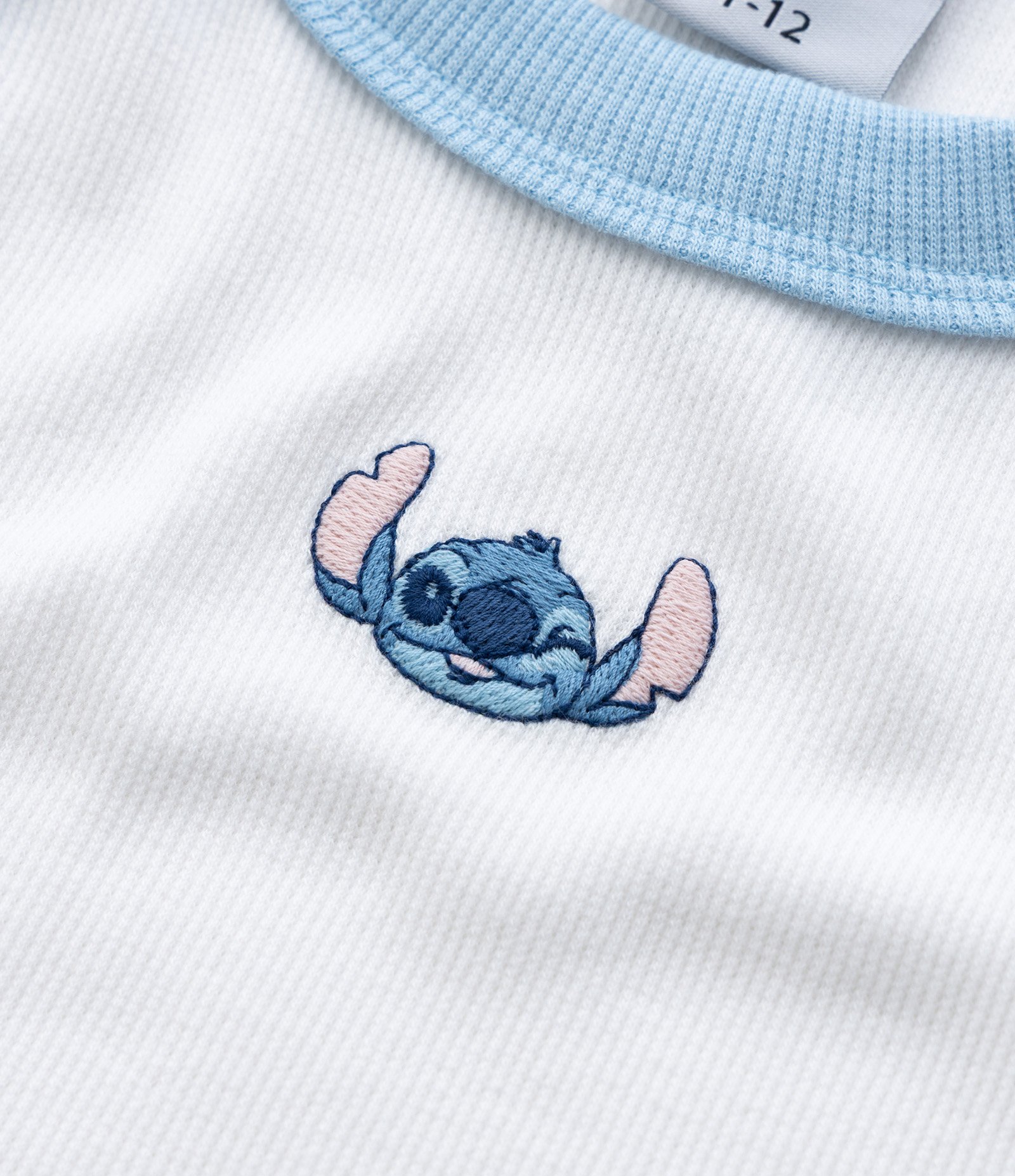 Regata Infantil em Ribana com Bordado Stitch - Tam 5 a 14 Anos Branco/Azul 5