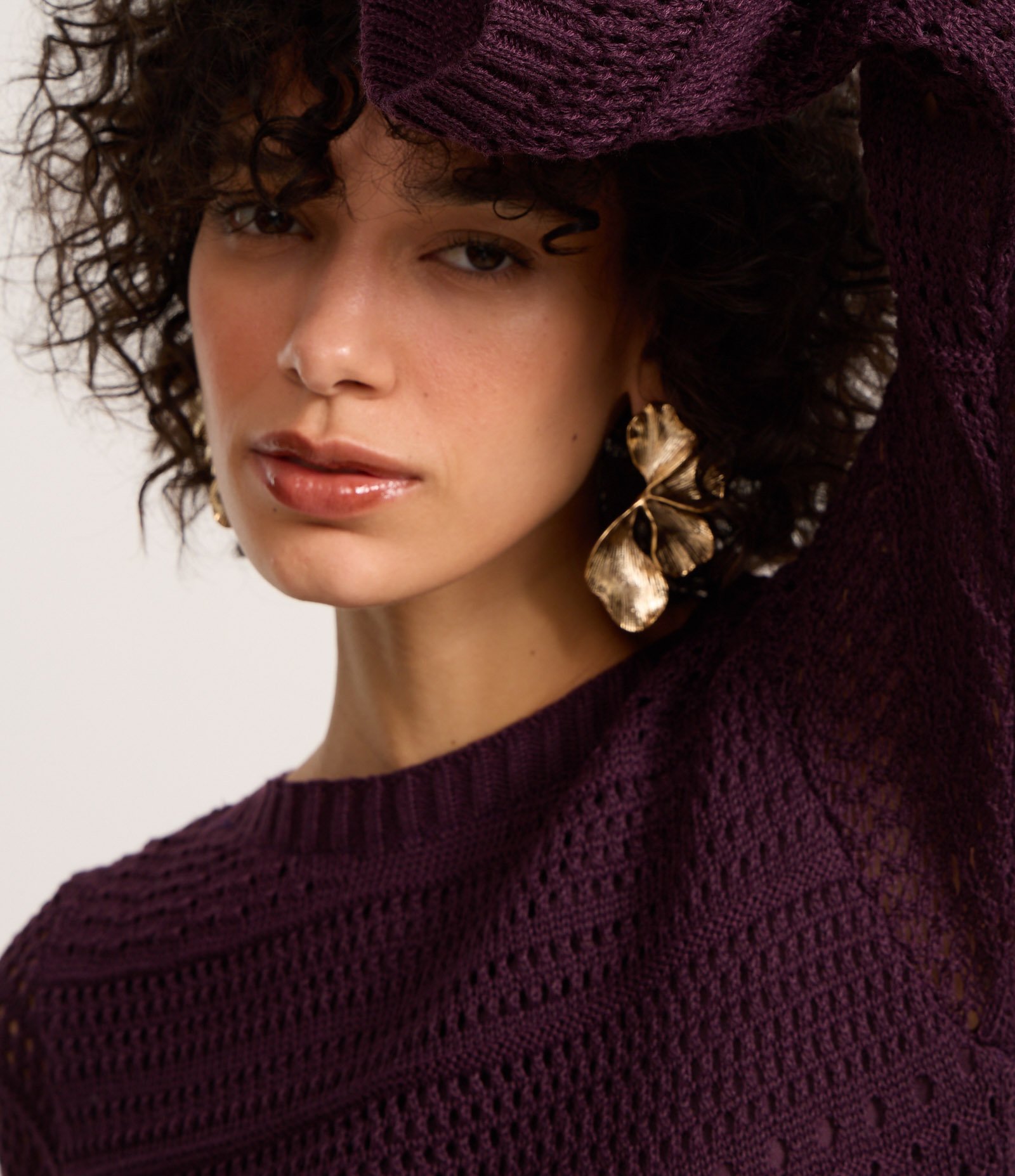 Vestido Long Midi em Tricô com Ponto Vazado nas Mangas Preto 3