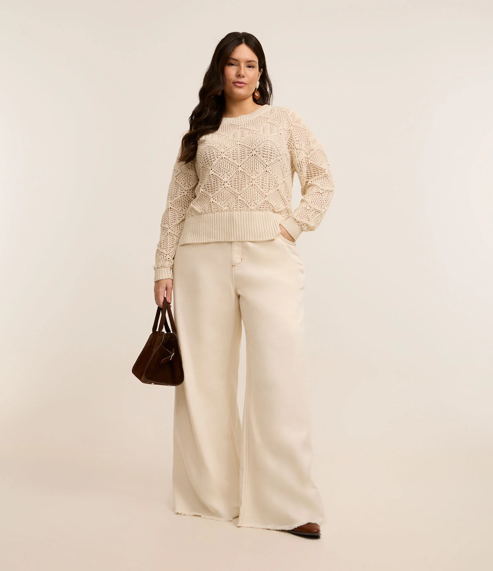 Calça Wide Leg em Sarja com Barra Desfiada Curve & Plus Size Bege 1